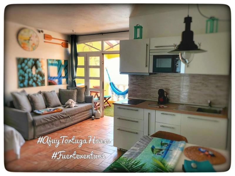 Ajuy Tortuga House公寓 外观 照片