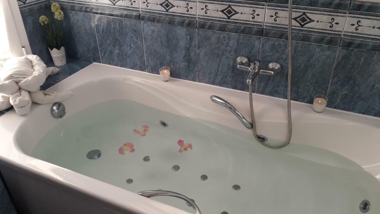Ajuy Tortuga House公寓 外观 照片